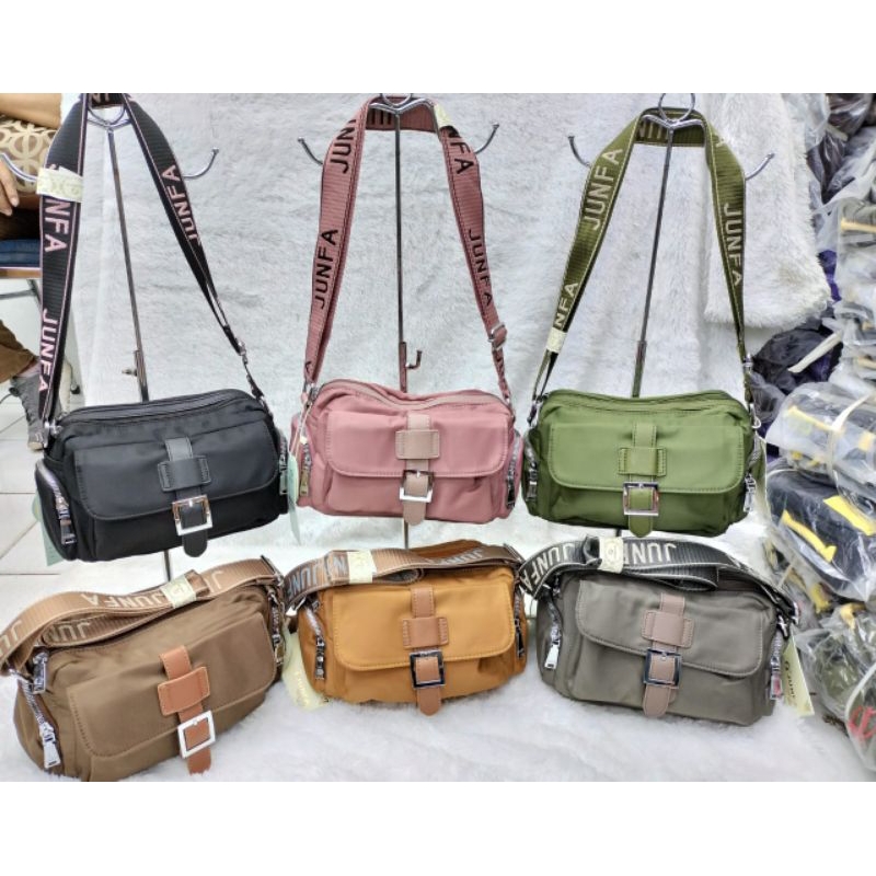 Junfa slempang parasut