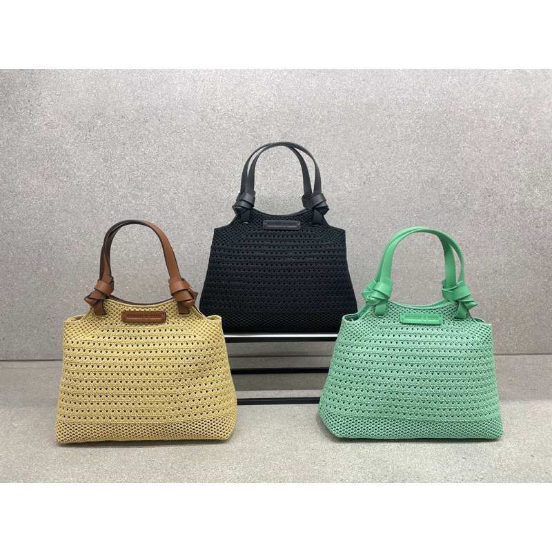 Jastip Charles and Keith Originals store~472