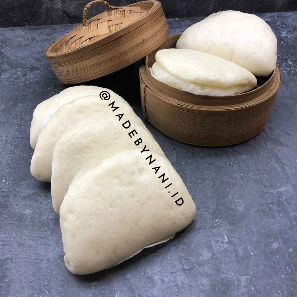 

Mantau / Mantao Kosong / Bakpao Lipat / Bakpau Lipat