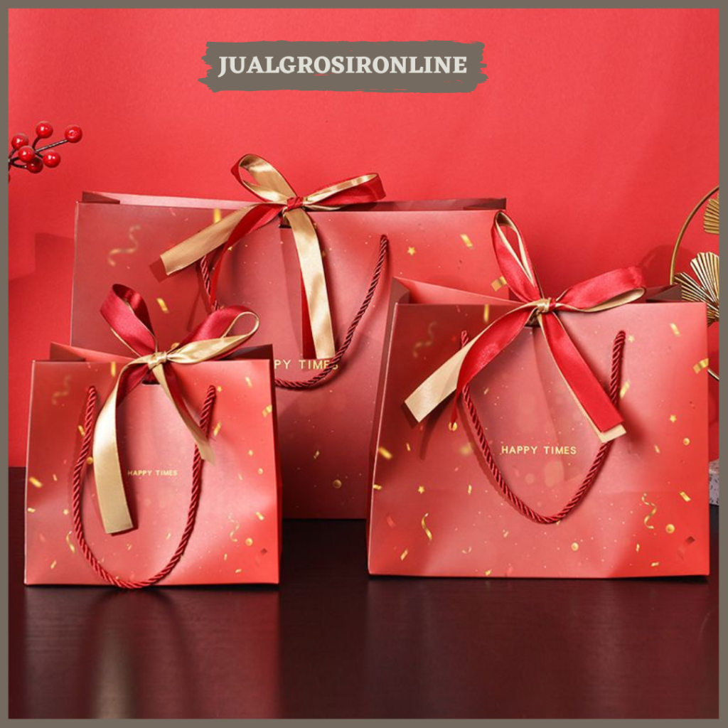 

Paper Bag Merah Gold Pita / Paper Bag Hampers Bingkisan Kado