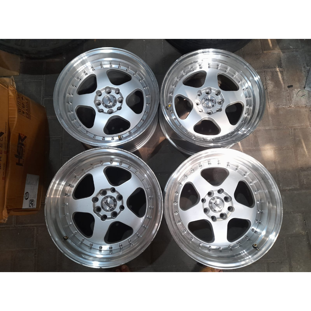 Velg Mobil Celong Ring 16 Lebar 8/9 Lobang Baut 4 Velg Bekas Hsr Wheel Burn Ring 16