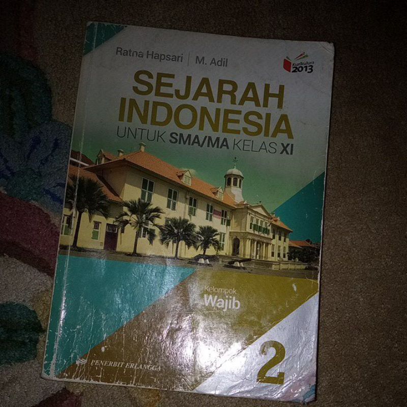 

sejarah Indonesia kelas 11