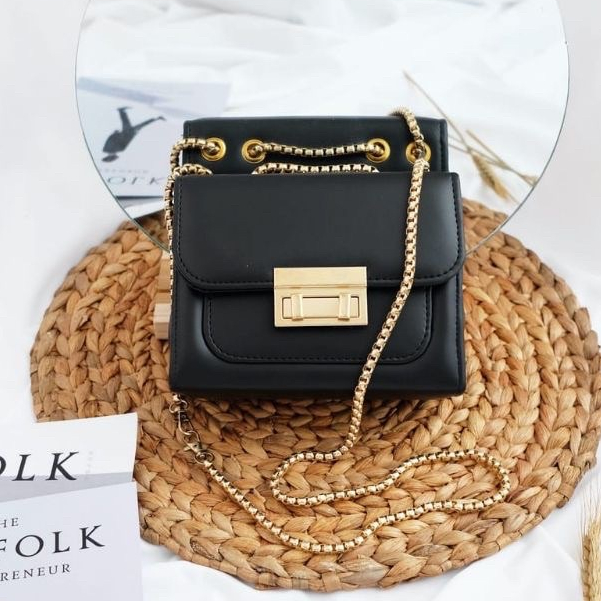 ATC - Tas Jamira - Tas Selempang Wanita - Tas Slingbag Tali Rantai