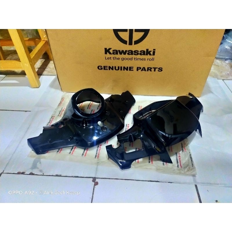 batok lampu kaze r atas bawah hitam