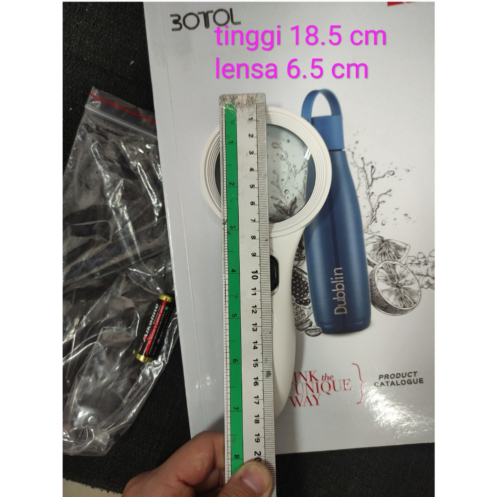 

kaca pembesar uv + led 5 buah lampu th 600559 H tinggi 18,5 cm x 6.5 cm lensa jernih lup