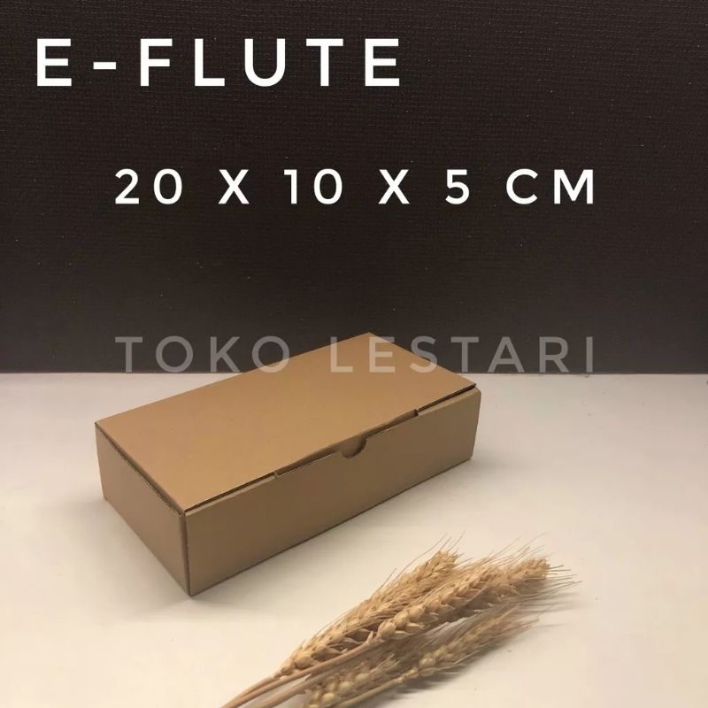 

[ E-FLUTE BOX ] Ukuran 20×10×5 Box Kardus Hampers Souvernir Olshop Packing Kado Bahan Tebal