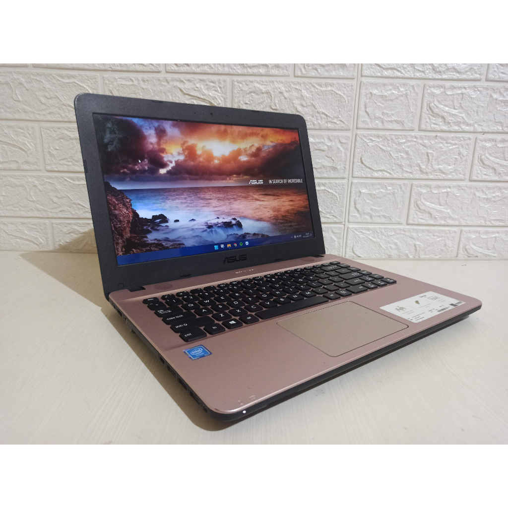 Asus X441MA Intel Celeron N4000 Intel RAM 8GB SSD 256GB Laptop Second Murah