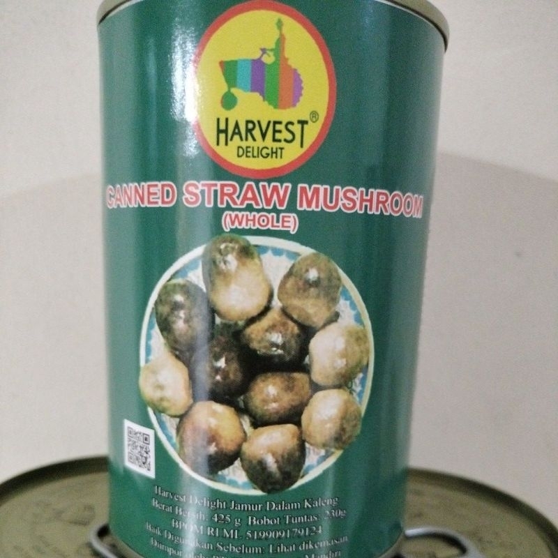 HARVEST STRAW MUSHROOM ( WHOLE ) 425 gram.