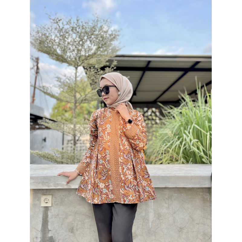 Amanda blouse batik wanita