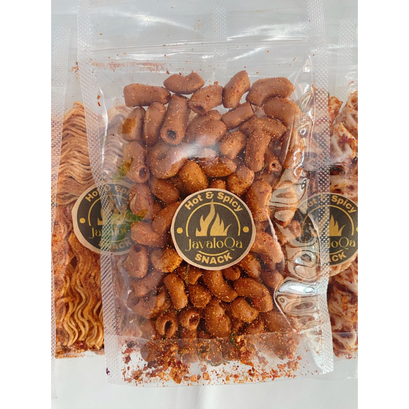 

JAVALOQA SNACK MACARONI BANTAT PEDAS, KEMASAN POUCH 50GR ANEKA CAMILAN CABE, MAKARONI BANTET 50GR