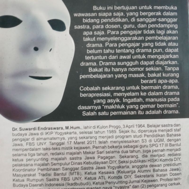 (ORIGINAL) BUKU METODE PEMBELAJARAN DRAMA / SELUK BELUK DRAMA / RAGAM DRAMA / Dr. Suwardi Endraswara, M.Hum.