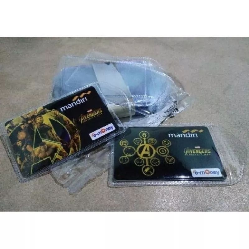 

Sampul Kartu Transparan