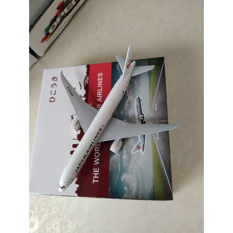 Miniatur Diecase Japan Airlines 20 cm Ada roda