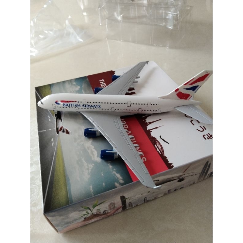 Miniatur Diecase British Airways 20 cm Ada roda