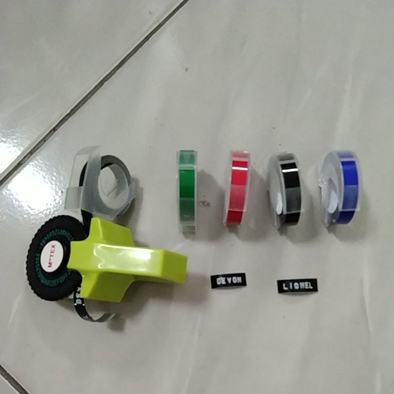 Custom nama label stiker timbul