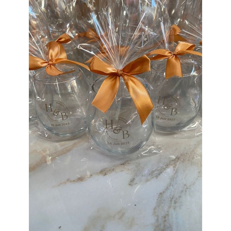 souvenir pernikahan gelas kaca sablon murah gelas Tuscany atau gelas telor sablon custom