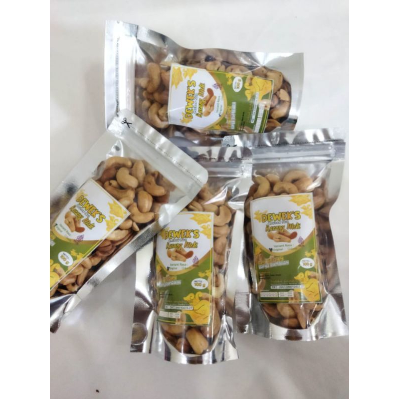 

Kacang Mede 100gr pouch || Kacang Mete kemasa 100gr || Kacang mede/mete || Kacang Mete Gurih || Kacang Mete khas Cirebon || Kacang Mete UMKM Cirebon