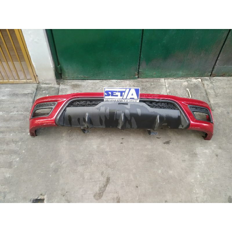 Body kit belakang yaris 2014 2015 TRD