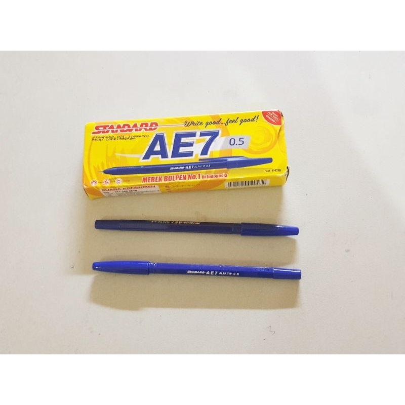 

Pulpen / Pena AE7 Tinta Hitam dan Biru