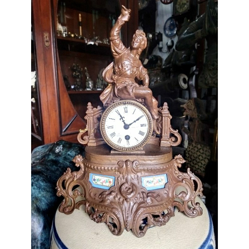 Jam Meja Perunggu Antik Eropa