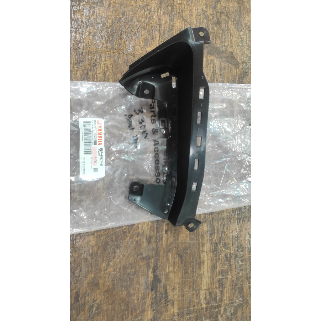 sambungan sayap kanan aerox new ori