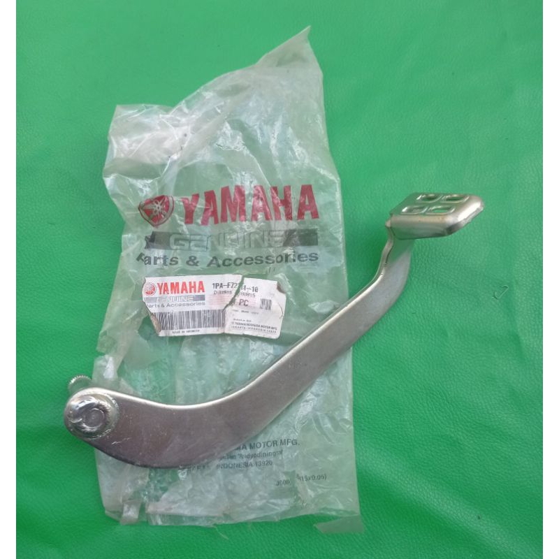 pedal tuas pijakan rem belakang yamaha vixion new original