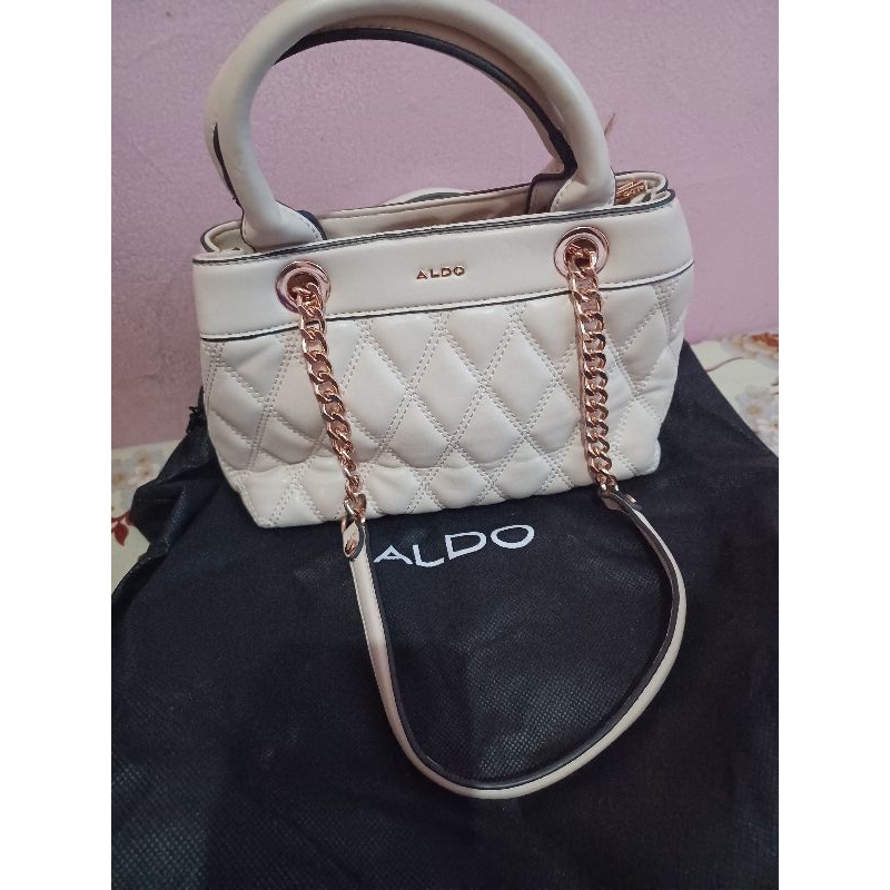 shoulder Bag / chain bag Pink - Aldo preloved