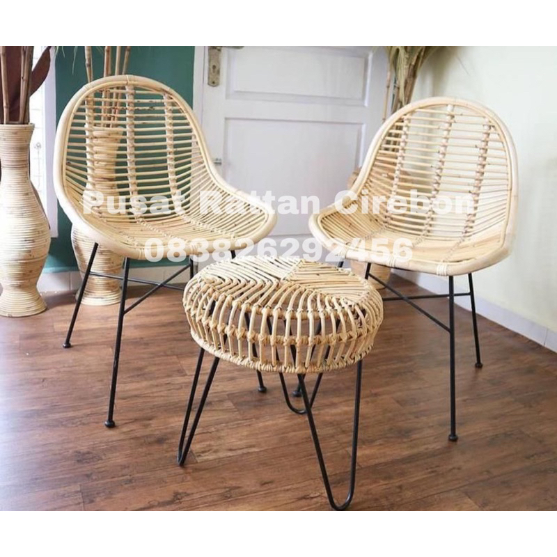 kursi rotan aurora kaki besi/ kursi cafe rotan kaki besi / kursi teras santai kaki besi