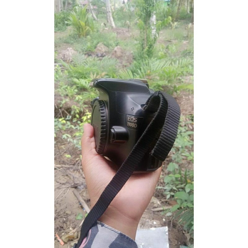Kamera Canon 1100d body only