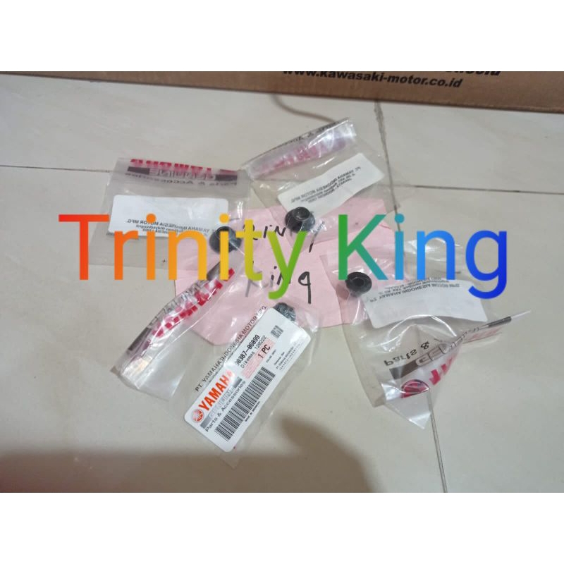 Collar Undercowl Yamaha MT25 Original