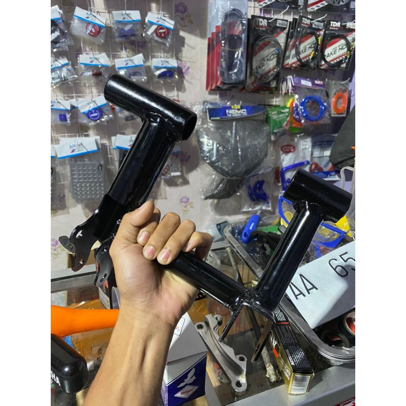 custom engine mounting nmax old