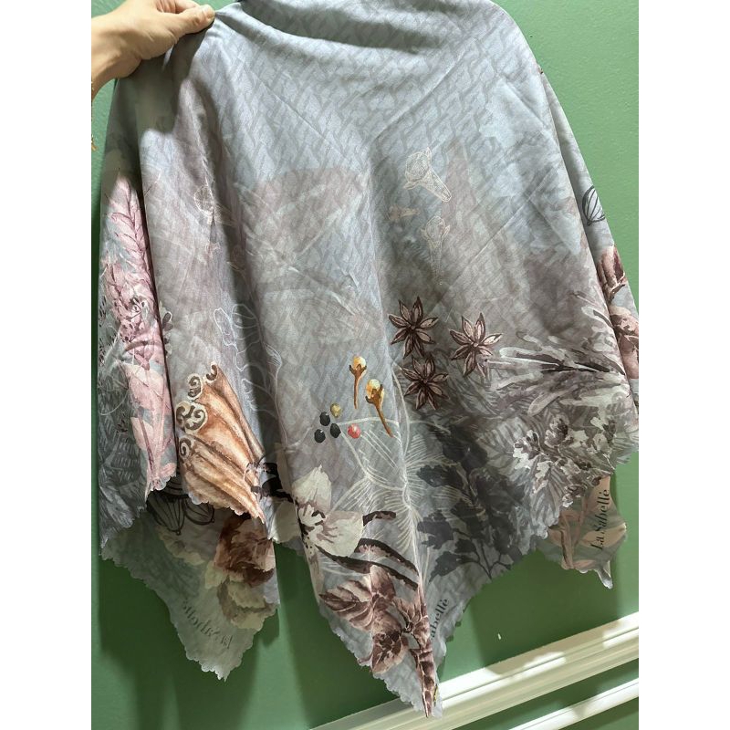 Preloved Hijab La Sabelle Tabula Rasa II