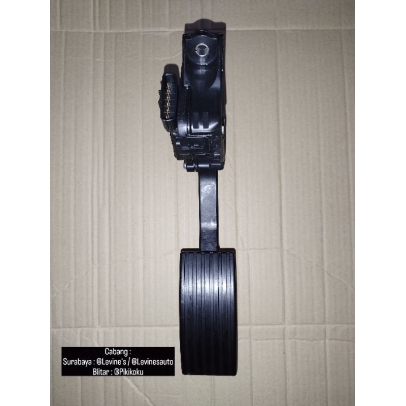 pedal gas canter euro 4 original / karet pedal gas ps125 terbaru / pedal gas canter new original / p