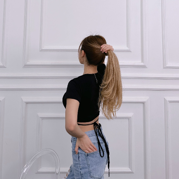 TALESOFHER - BETH BACKLESS CROP TOP Kaos Crop Backless Wanita