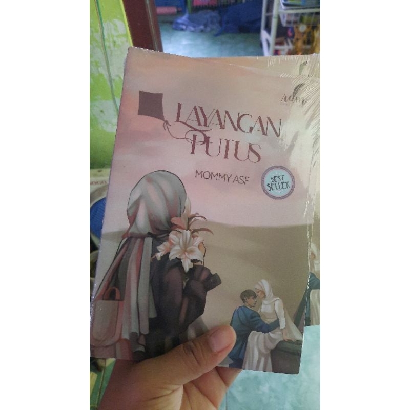 

Novel Layangan Putus Original