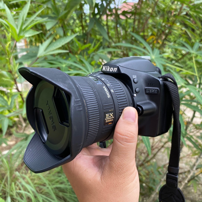 NIKON D3200 & LENSA SIGMA 10-20mm F4-5.6 EX DC