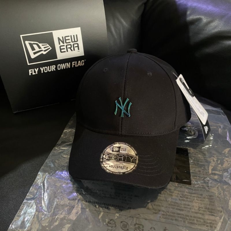 Topi NY MLB Metal Small Logo Besi Original Quality