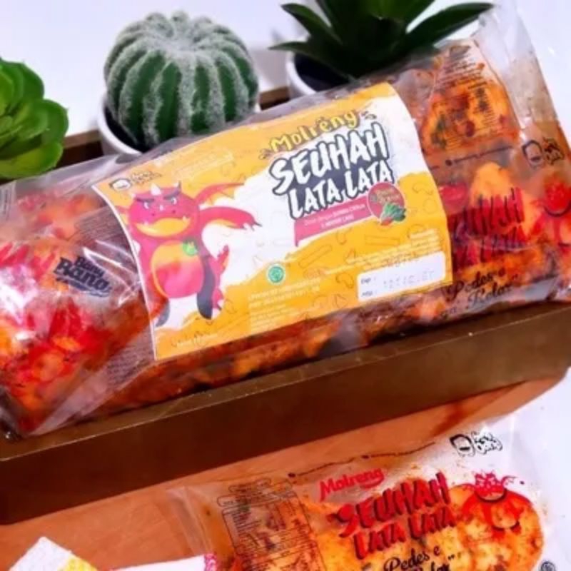 

MAKANAN PEDAS SEUHAHLATA-LATA