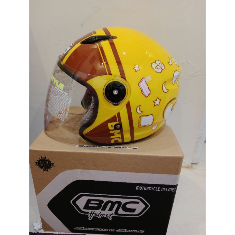 Helm BMC Milan Motif Gudetama