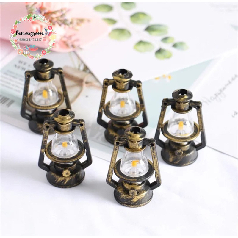 Miniatur Lampu Camping Lentera Retro - Miniatur Lampu Petromak Camping untuk Mainan Rumah Boneka - M