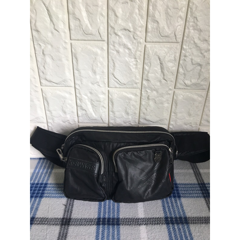 WB multifungsi tas selempang Kswiss