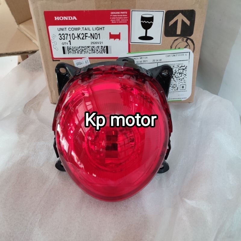 Stop lamp stoplamp lampu rem belakang scoopy 2021 ori