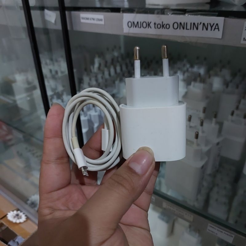 Charger Ipone 20W copotan bekas ibox ori set