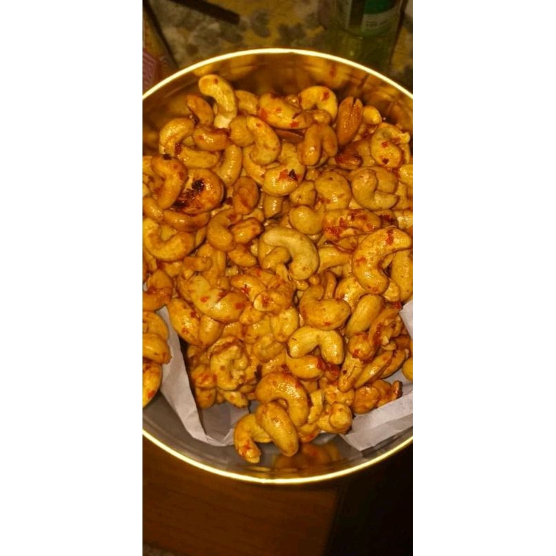 

kacang mete pedas manis