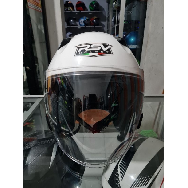 Helm RSV SV300 bekas pakai