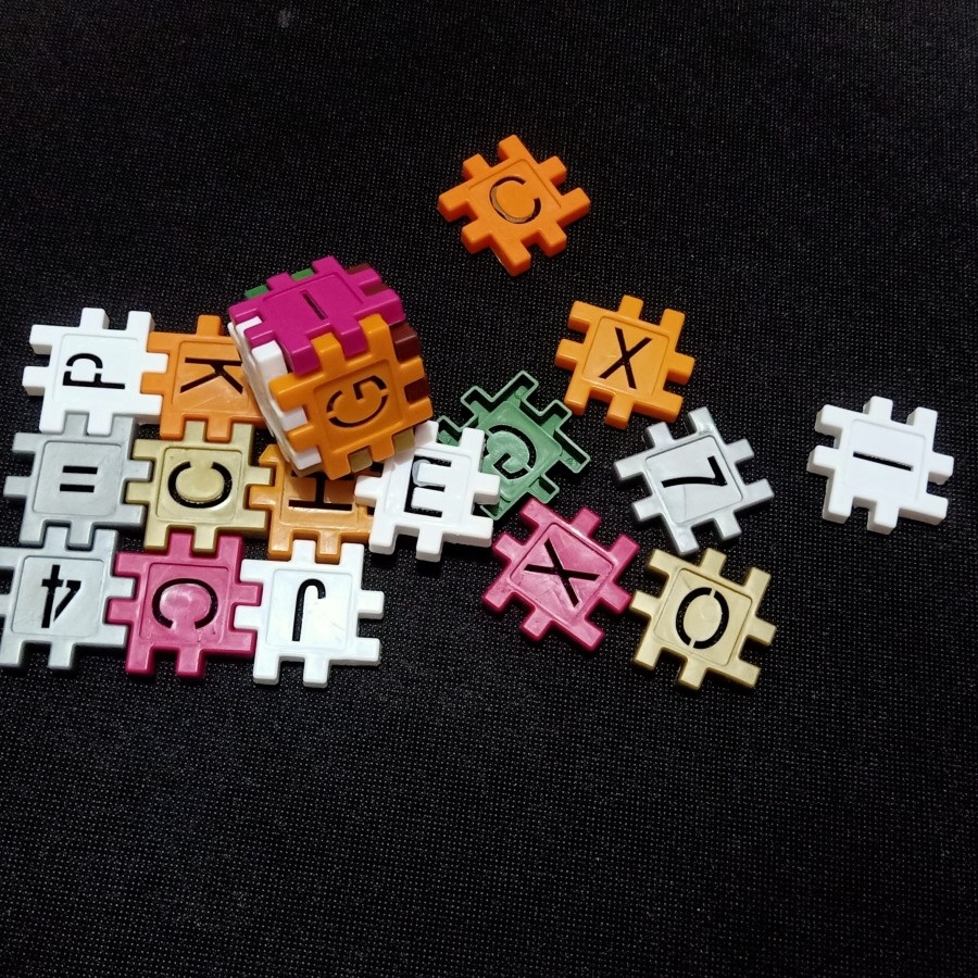 Lego Kubus Huruf dan Angka/Mainan Edukatif