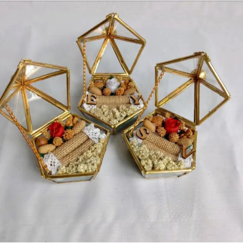 Qsh - Ringbox rustic terarrium [ kotak cincin lamaran/nikah segi 5 full decor