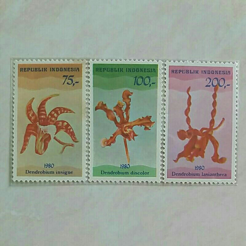

(AB) Perangko Indonesia 1980 Anggrek Set Lengkap 3pcs Mint