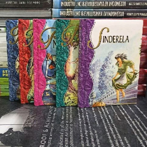 BUKU ORIGINAL PUSTAKA KISAH-KISAH KLASIK BOX ISI 5 PCS BEKAS