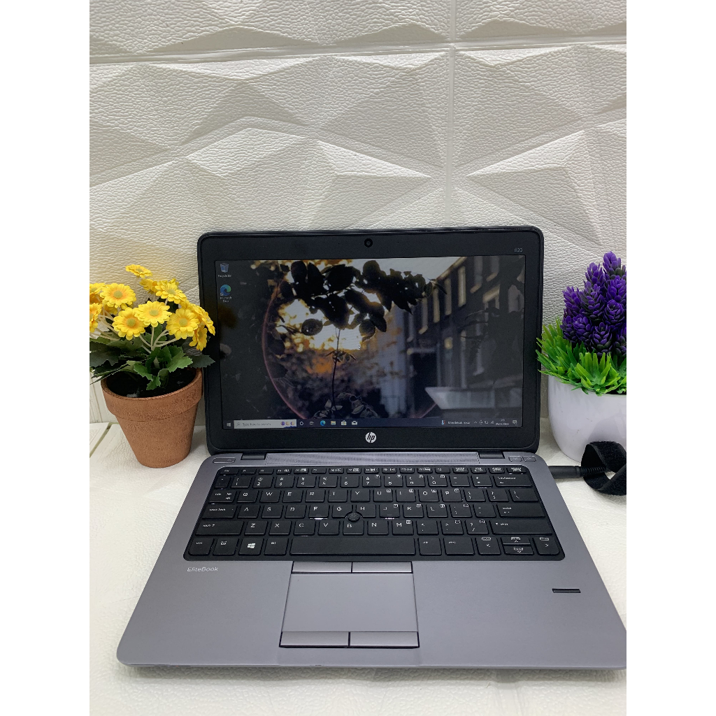 HP ELITEBOOK 820 G1 8/256 CORE i5 GEN 4